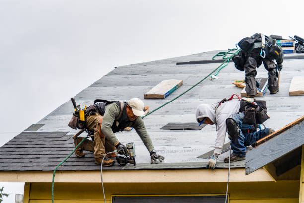 Professional Gutter Installation technician working in Votaw, TX
